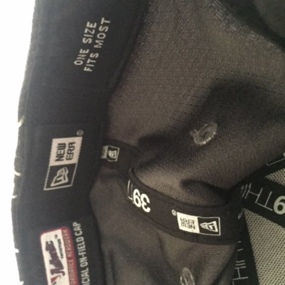 Boston Red Sox World Series Champs 2018 Baseball Hat - Picture 5 of 5